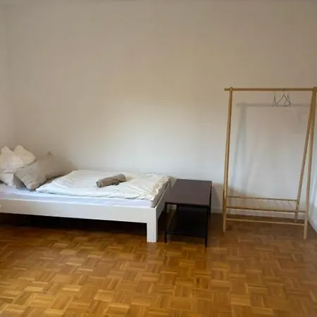 Unter Einem Dach 5 Erdgeschoss Apartment *